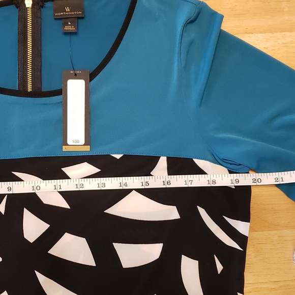 Worthington Blouse - Picture 3 of 5